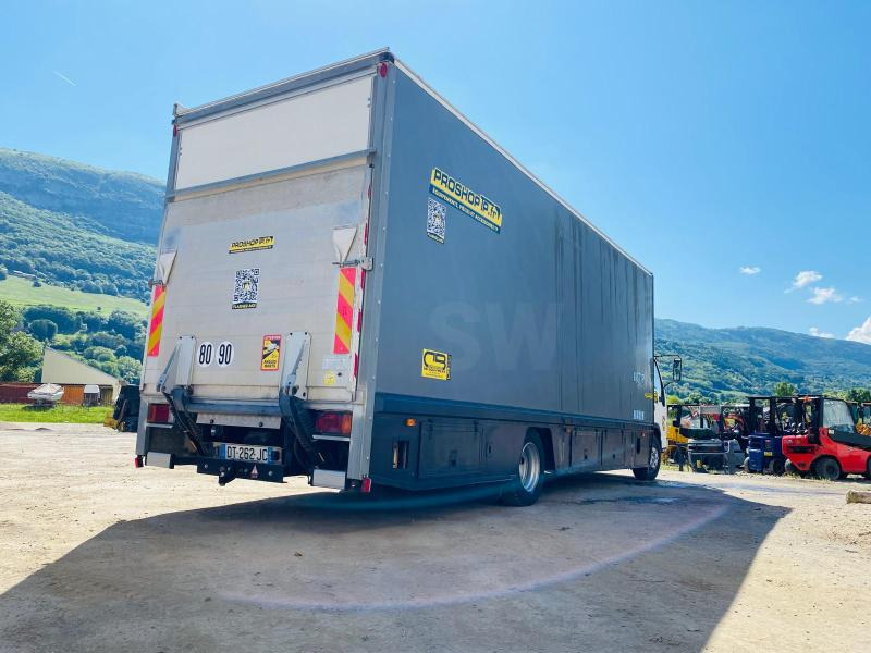 ISUZU Camion SÉRIE N AVEC 2 STRUCTURES CHAPITEAUX - Вантажівка з закритим кузовом: фото 5 ISUZU Camion SÉRIE N AVEC 2 STRUCTURES CHAPITEAUX - Вантажівка з закритим кузовом: фото 5
