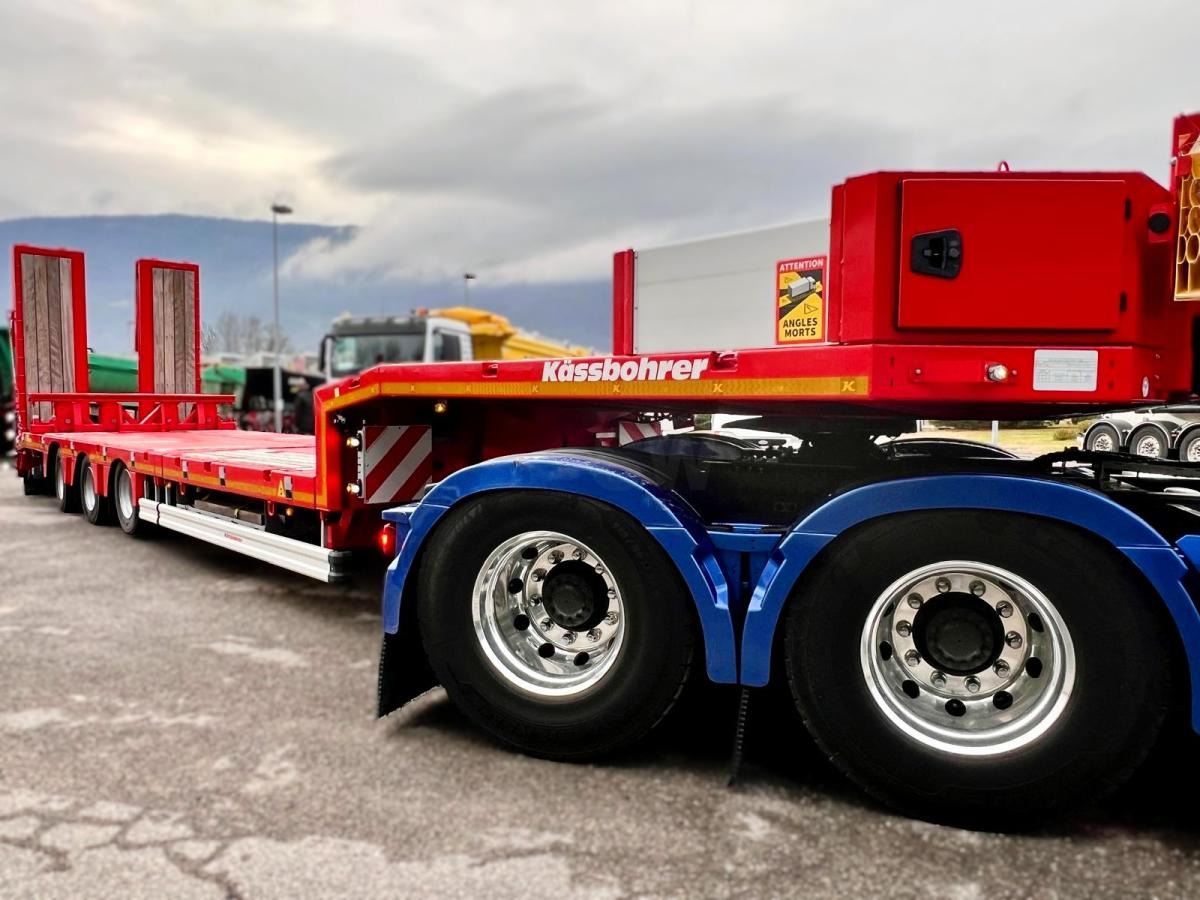 Kassbohrer SEMI REMORQUE PORTE-ENGINS 3 ESSIEUX NEUF - Низькорамна платформа напівпричіп: фото 5 Kassbohrer SEMI REMORQUE PORTE-ENGINS 3 ESSIEUX NEUF - Низькорамна платформа напівпричіп: фото 5
