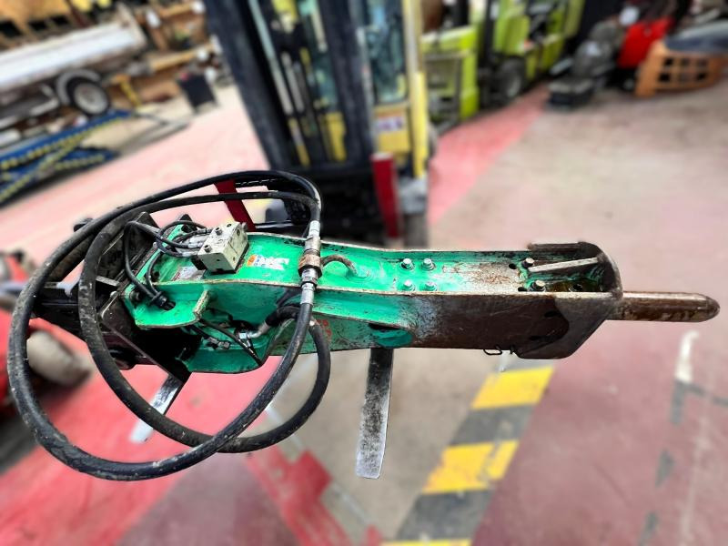 MONTABERT M900 BRH Marteau hydraulique pour 15-25T - Гідравлічний молот: фото 1 MONTABERT M900 BRH Marteau hydraulique pour 15-25T - Гідравлічний молот: фото 1