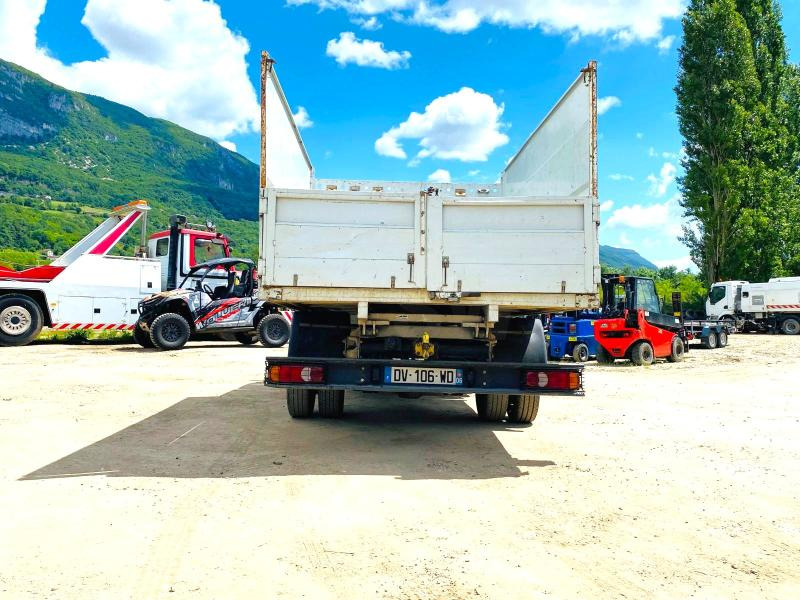 RENAULT MASCOTT 130 DXI Fourgon benne (NET DE TVA) - Самоскид вантажівка: фото 4 RENAULT MASCOTT 130 DXI Fourgon benne (NET DE TVA) - Самоскид вантажівка: фото 4