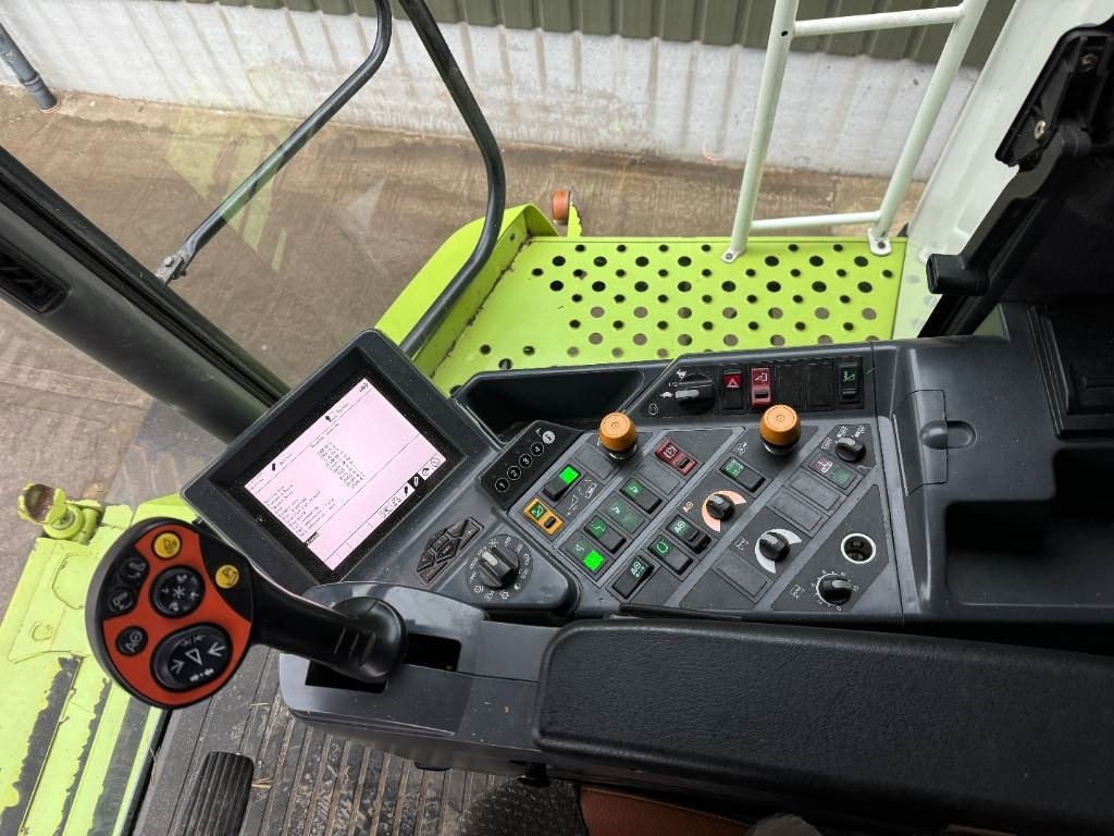 Claas Lexion 600 TT - Зернозбиральний комбайн: фото 5 Claas Lexion 600 TT - Зернозбиральний комбайн: фото 5