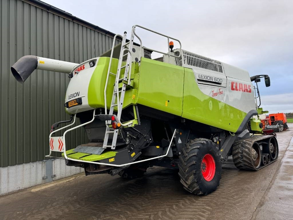 Claas Lexion 600 TT - Зернозбиральний комбайн: фото 2 Claas Lexion 600 TT - Зернозбиральний комбайн: фото 2
