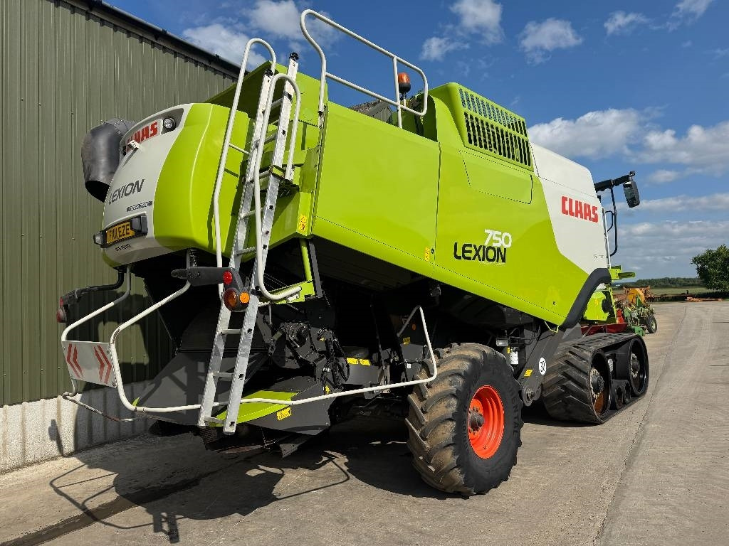 Claas Lexion 750TT APS Hybrid c/w V900 Header - Зернозбиральний комбайн: фото 4 Claas Lexion 750TT APS Hybrid c/w V900 Header - Зернозбиральний комбайн: фото 4