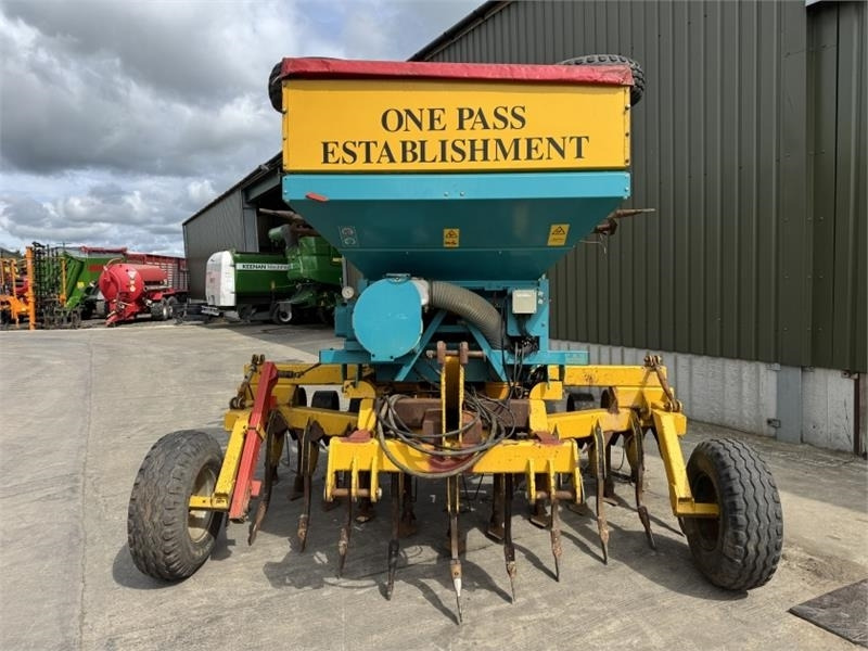 Claydon 6m V Form Drill - Посівний комплекс: фото 2 Claydon 6m V Form Drill - Посівний комплекс: фото 2