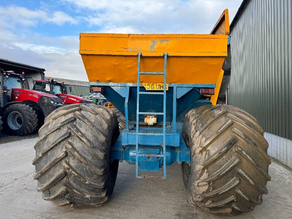 Ford 8210 Self Propelled Gravel Cart - Трактор: фото 3 Ford 8210 Self Propelled Gravel Cart - Трактор: фото 3