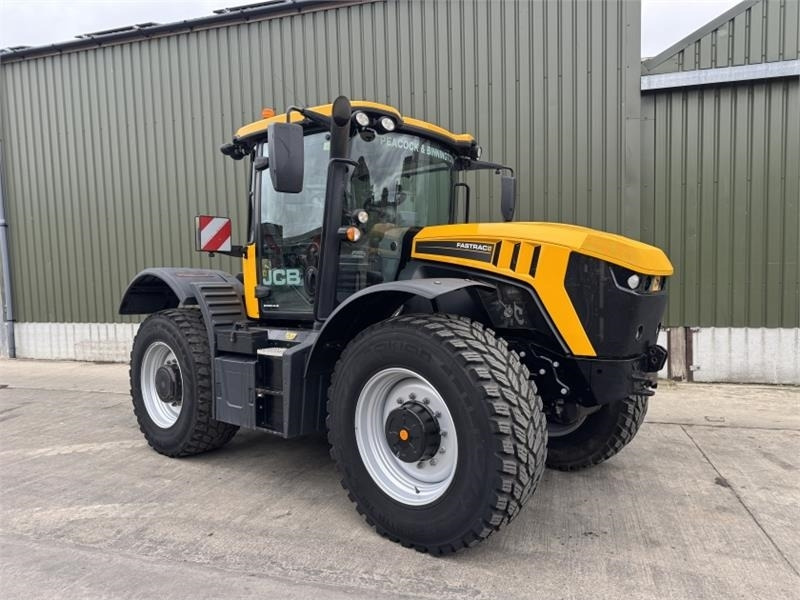 JCB JCB Fastrac 4220 **8000 Hour Warranty** - Трактор: фото 1 JCB JCB Fastrac 4220 **8000 Hour Warranty** - Трактор: фото 1