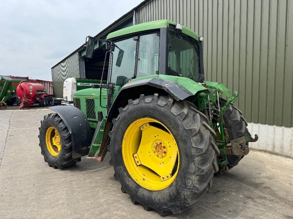 John Deere 6800 - Трактор: фото 2 John Deere 6800 - Трактор: фото 2