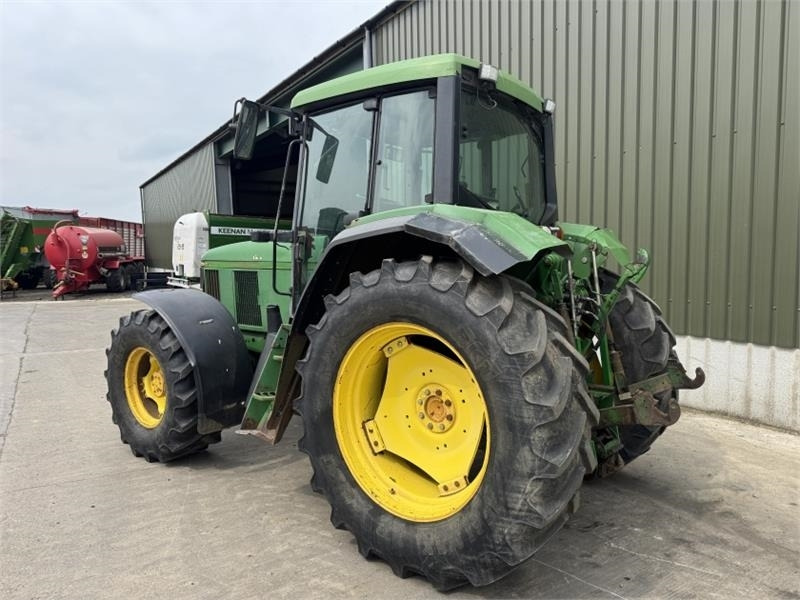 John Deere John Deere 6800 - Трактор: фото 2 John Deere John Deere 6800 - Трактор: фото 2