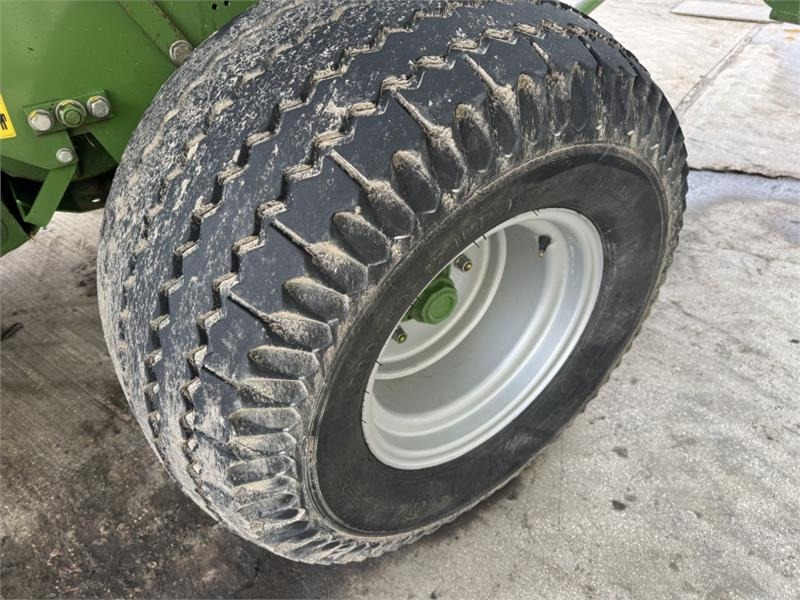 Прес-підбирач рулонний Krone Comprima V150 XC Round Baler: фото 14 Прес-підбирач рулонний Krone Comprima V150 XC Round Baler: фото 14