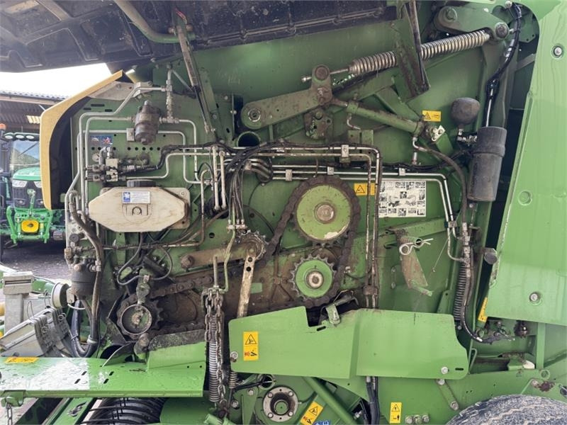 Прес-підбирач рулонний Krone Comprima V150 XC Round Baler: фото 6 Прес-підбирач рулонний Krone Comprima V150 XC Round Baler: фото 6