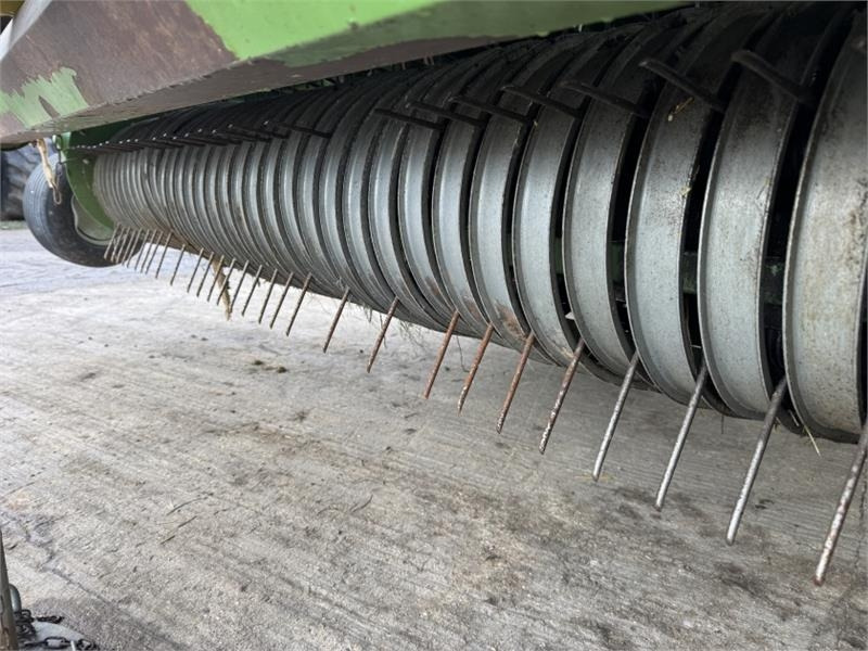 Прес-підбирач рулонний Krone Comprima V150 XC Round Baler: фото 8 Прес-підбирач рулонний Krone Comprima V150 XC Round Baler: фото 8