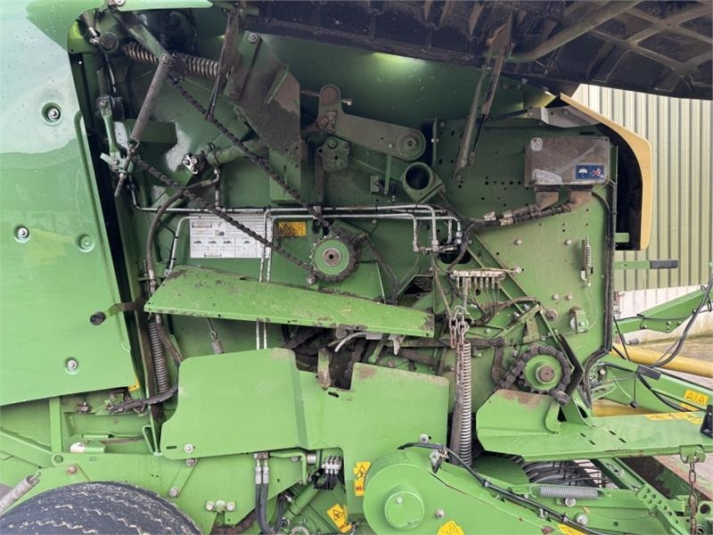 Прес-підбирач рулонний Krone Comprima V150 XC Round Baler: фото 10 Прес-підбирач рулонний Krone Comprima V150 XC Round Baler: фото 10