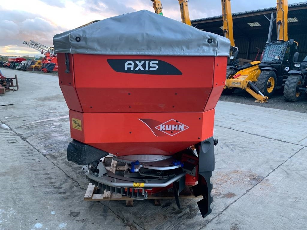 Kuhn 40.2 m-emc Fert Spreader - Розкидач добрив: фото 4 Kuhn 40.2 m-emc Fert Spreader - Розкидач добрив: фото 4