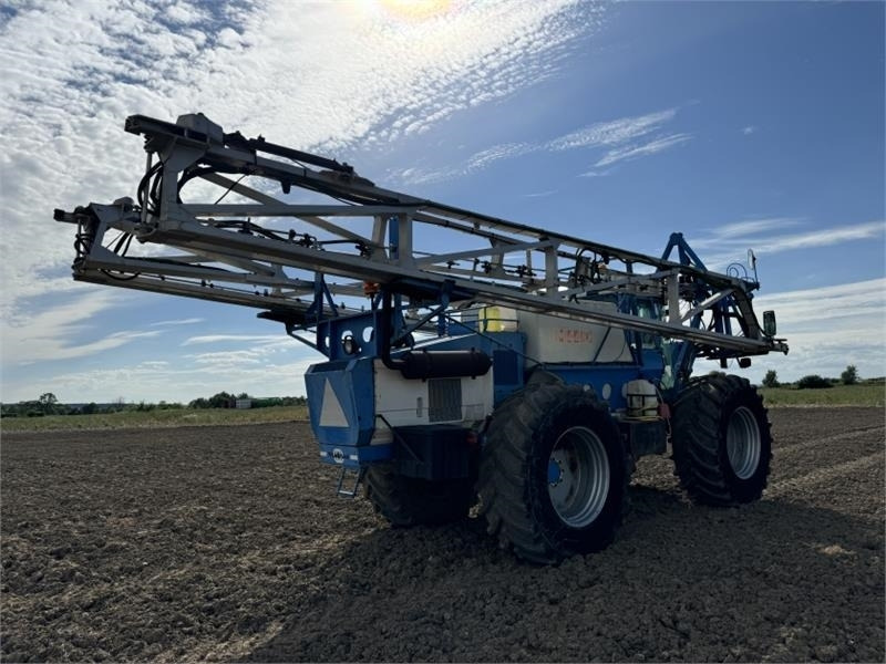 Matrot Matrot M44D 36m Self Propelled Sprayer - Обприскувач навісний: фото 4 Matrot Matrot M44D 36m Self Propelled Sprayer - Обприскувач навісний: фото 4