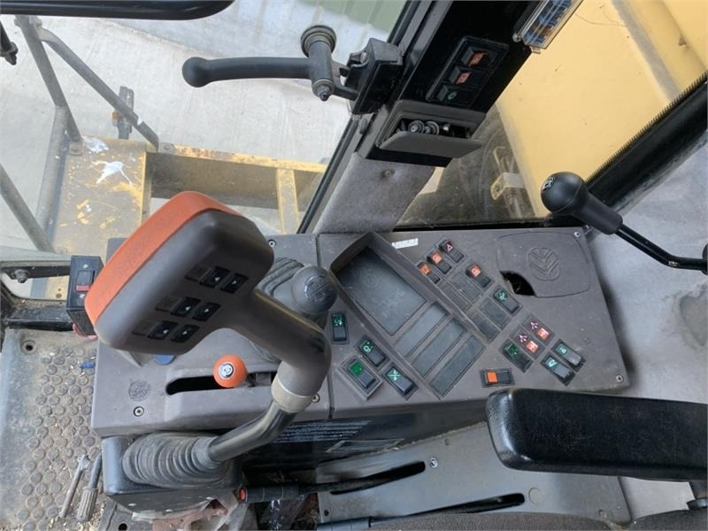 Навісне обладнання для комбайна New Holland/Laverda New Holland TL58i / Laverda Hi: фото 18 Навісне обладнання для комбайна New Holland/Laverda New Holland TL58i / Laverda Hi: фото 18