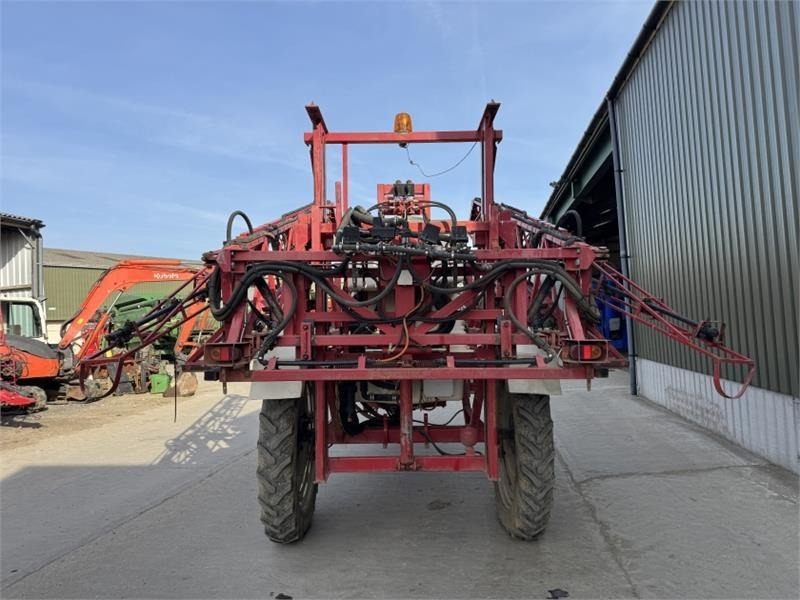 Spraycare Supertrac Spraycare Supertrac 2600L 24m - Обприскувач навісний: фото 3 Spraycare Supertrac Spraycare Supertrac 2600L 24m - Обприскувач навісний: фото 3