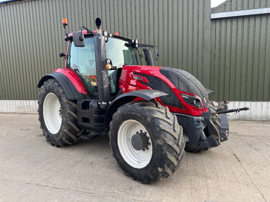 Valtra T194 Versu - Трактор: фото 3 Valtra T194 Versu - Трактор: фото 3
