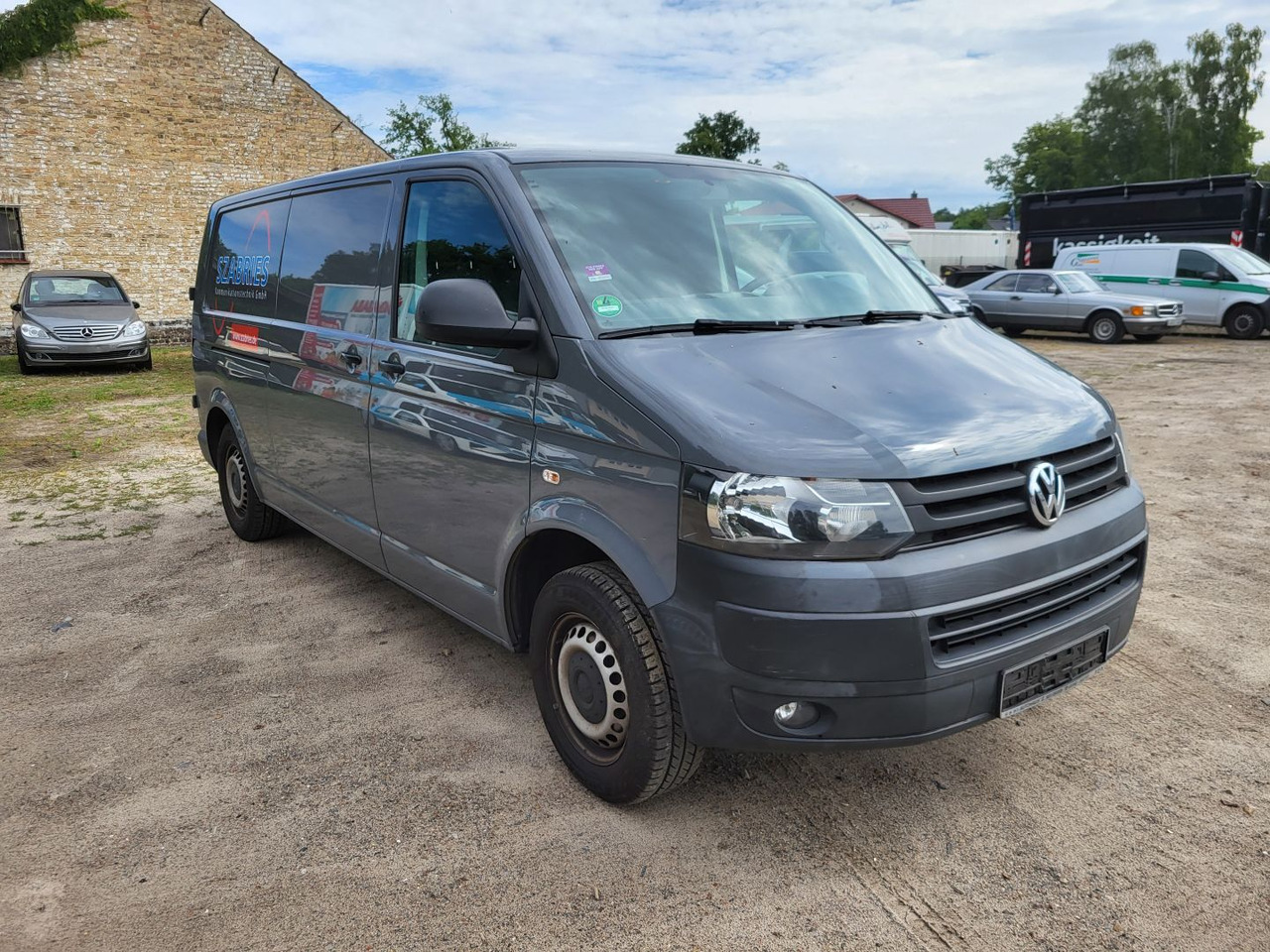 VOLKSWAGEN T5 Typ 7J0 - Суцільнометалевий фургон: фото 2 VOLKSWAGEN T5 Typ 7J0 - Суцільнометалевий фургон: фото 2