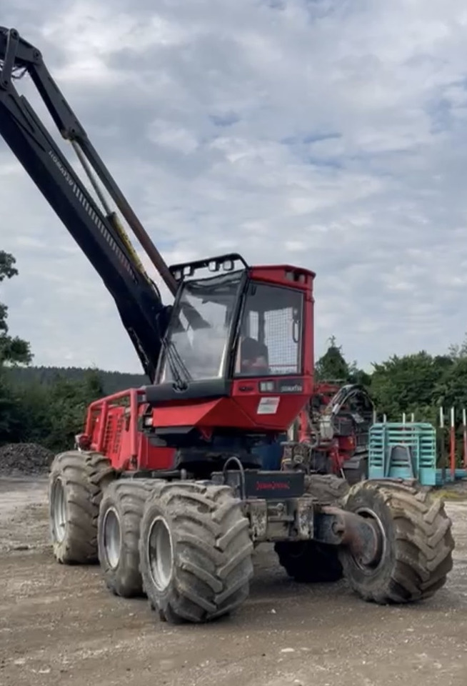 KOMATSU 911.5 / GŁOWICA C93 / CIĄGNIK LEŚNY / SERWISOWANY - Харвестер: фото 4 KOMATSU 911.5 / GŁOWICA C93 / CIĄGNIK LEŚNY / SERWISOWANY - Харвестер: фото 4