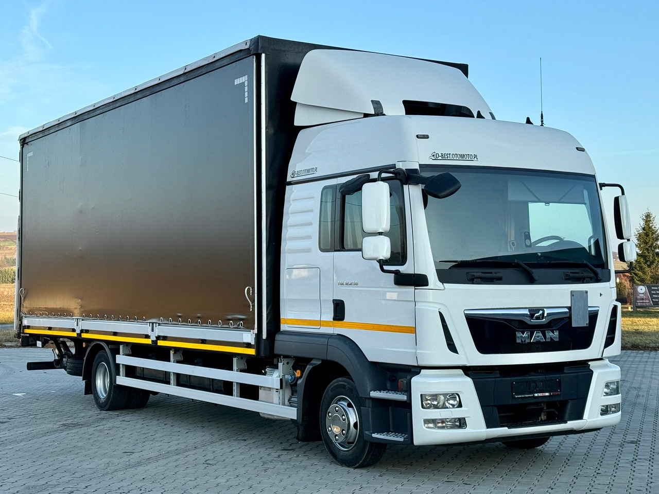 MAN TGL 12.250 / BURTO - FIRANKA / WINDA / 18 EUROPALET / SYPIALKA / 2018 ROK - Тентована вантажівка: фото 1 MAN TGL 12.250 / BURTO - FIRANKA / WINDA / 18 EUROPALET / SYPIALKA / 2018 ROK - Тентована вантажівка: фото 1