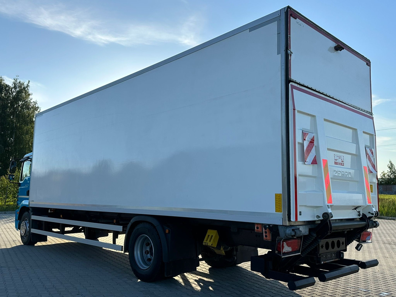 MAN TGM 18.290 / CHŁODNIA / WINDA / 20 EUROPALET / 8.2 M DŁUGOŚCI / 2018 ROK / 410 TYS KM - Рефрижератор вантажівка: фото 3 MAN TGM 18.290 / CHŁODNIA / WINDA / 20 EUROPALET / 8.2 M DŁUGOŚCI / 2018 ROK / 410 TYS KM - Рефрижератор вантажівка: фото 3