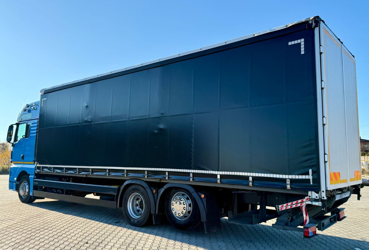 MAN TGX 26.420 / FIRANKA / WINDA / 23 EUROPALETY / 6x2 / AUTOMAT / EURO 6 / OŚ PODNOSZONA / DUŻA KABINA / 2019 ROK - Тентована вантажівка: фото 4 MAN TGX 26.420 / FIRANKA / WINDA / 23 EUROPALETY / 6x2 / AUTOMAT / EURO 6 / OŚ PODNOSZONA / DUŻA KABINA / 2019 ROK - Тентована вантажівка: фото 4