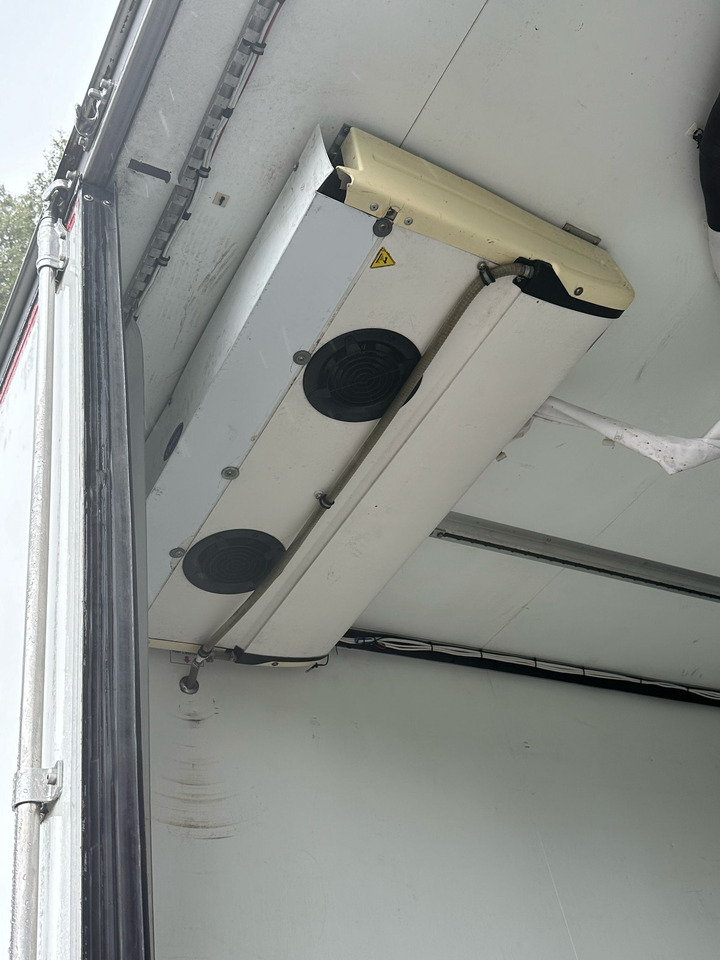 Рефрижератор вантажівка RENAULT D 14 / 240 / CHŁODNIA / WINDA / 16 EUROPALET / 6.7 M DŁUGOŚCI / BI-TEMPERATURA / CARRIER SUPRA 850: фото 19