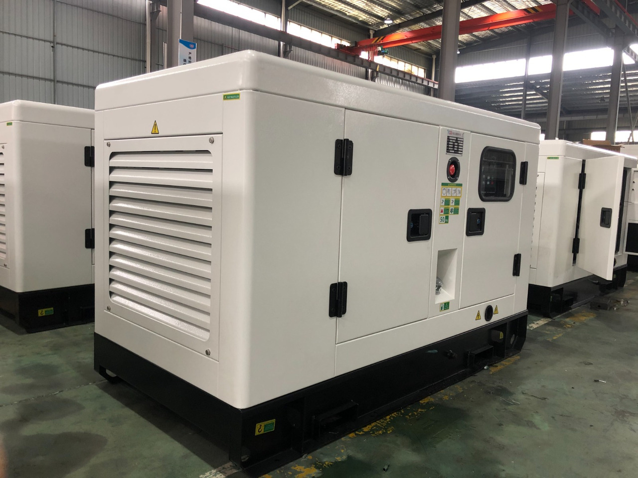 DEUTZ 20 kVA / 16 kW - Електричний генератор: фото 1 DEUTZ 20 kVA / 16 kW - Електричний генератор: фото 1