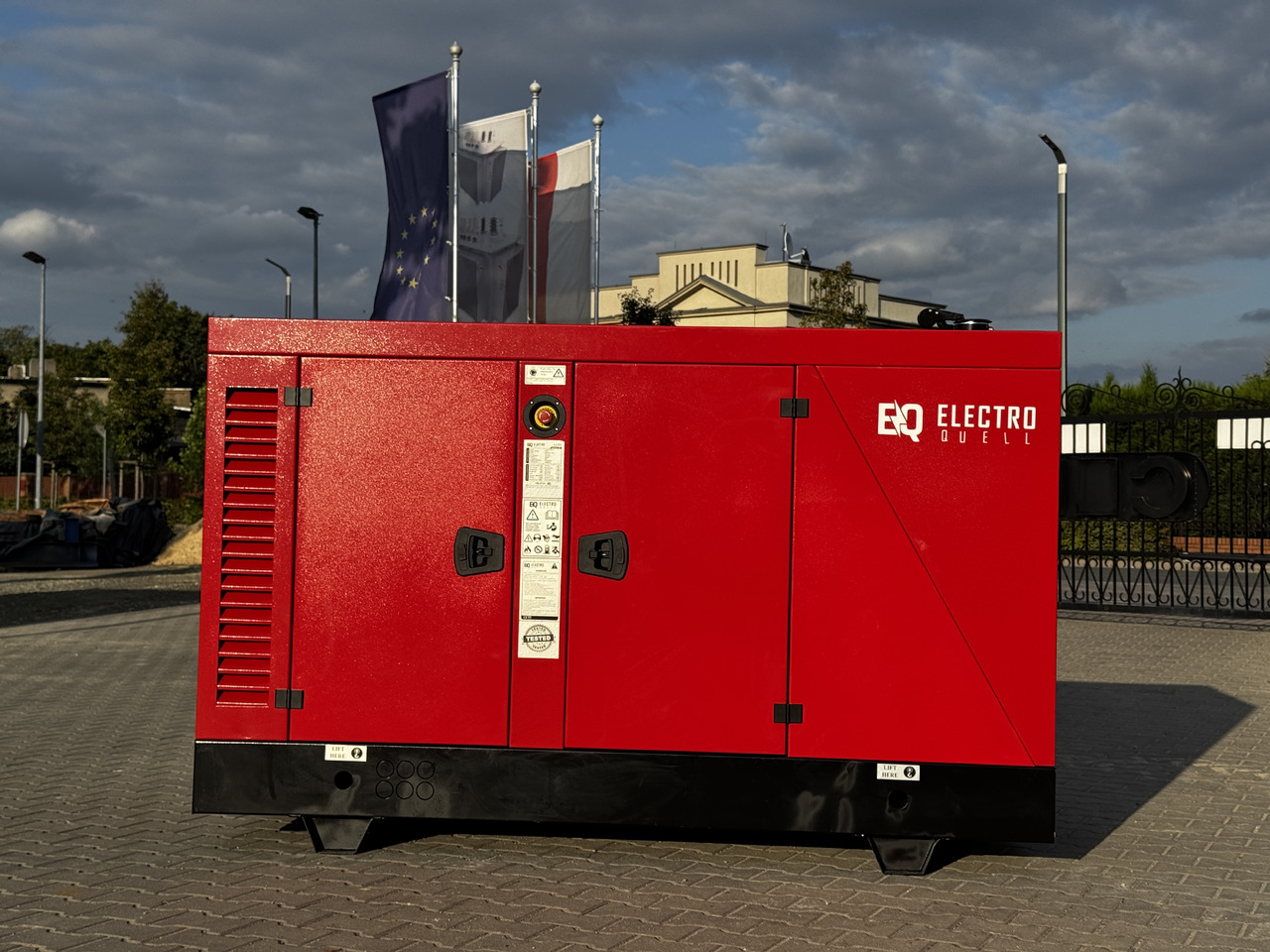 IVECO 45 kVA / 36 kW - Електричний генератор: фото 1 IVECO 45 kVA / 36 kW - Електричний генератор: фото 1