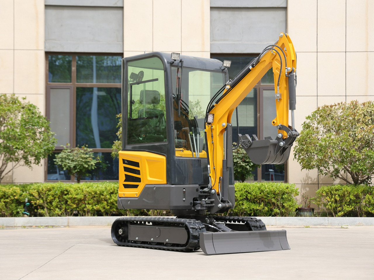 KUBOTA Diesel Mini excavator 1.8 Ton - Müller Machinery MB 18 - VKSH - Міні-екскаватор: фото 3 KUBOTA Diesel Mini excavator 1.8 Ton - Müller Machinery MB 18 - VKSH - Міні-екскаватор: фото 3