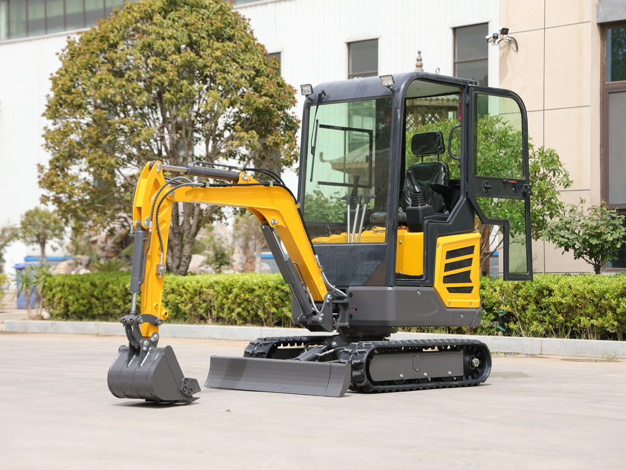 KUBOTA Diesel Mini excavator 1.8 Ton - Müller Machinery MB 18 - VKSH - Міні-екскаватор: фото 1 KUBOTA Diesel Mini excavator 1.8 Ton - Müller Machinery MB 18 - VKSH - Міні-екскаватор: фото 1