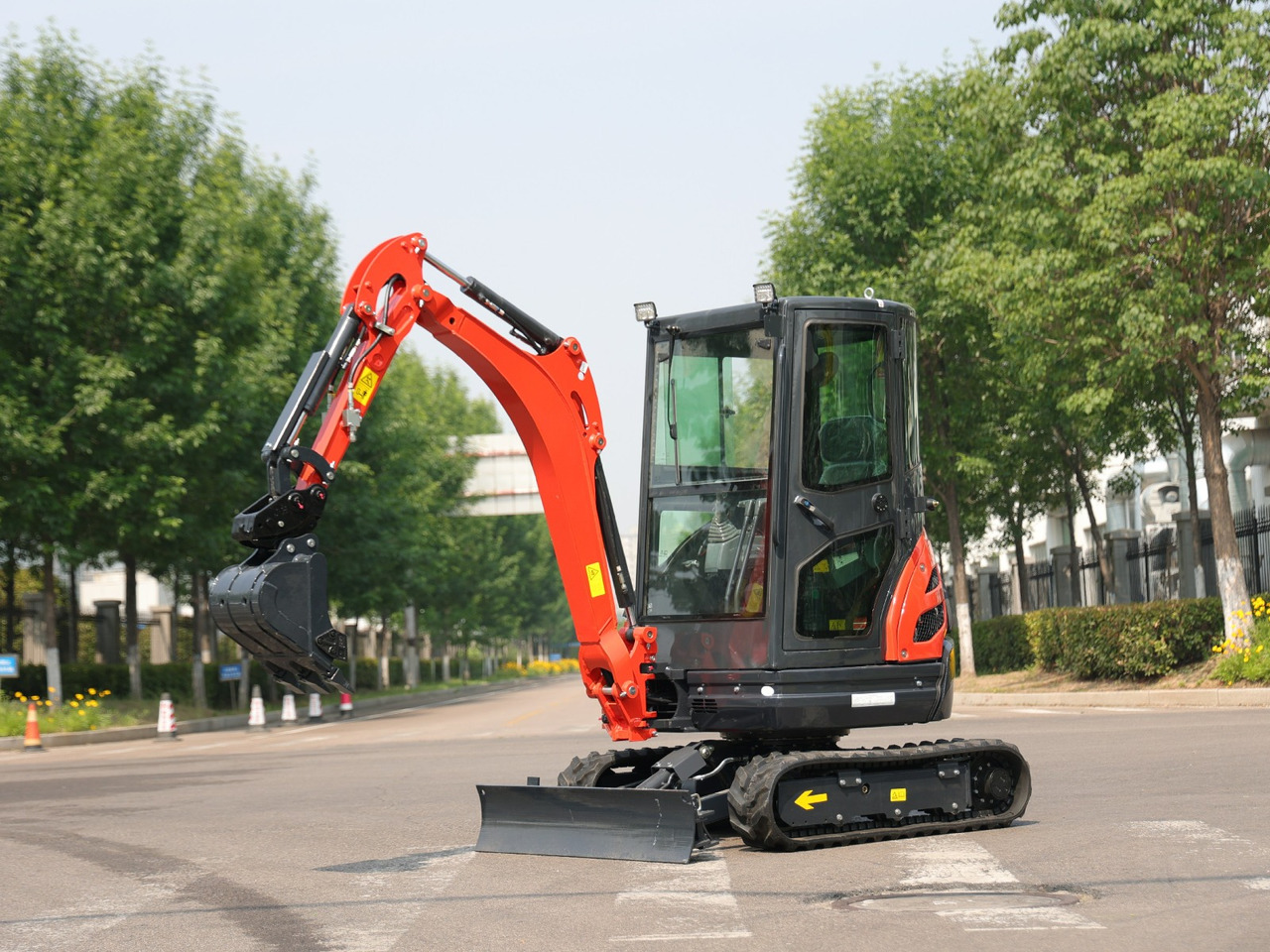 KUBOTA Diesel Mini excavator 2.5 Ton - Müller Machinery MB 25 Plus - VKSH - Міні-екскаватор: фото 3 KUBOTA Diesel Mini excavator 2.5 Ton - Müller Machinery MB 25 Plus - VKSH - Міні-екскаватор: фото 3