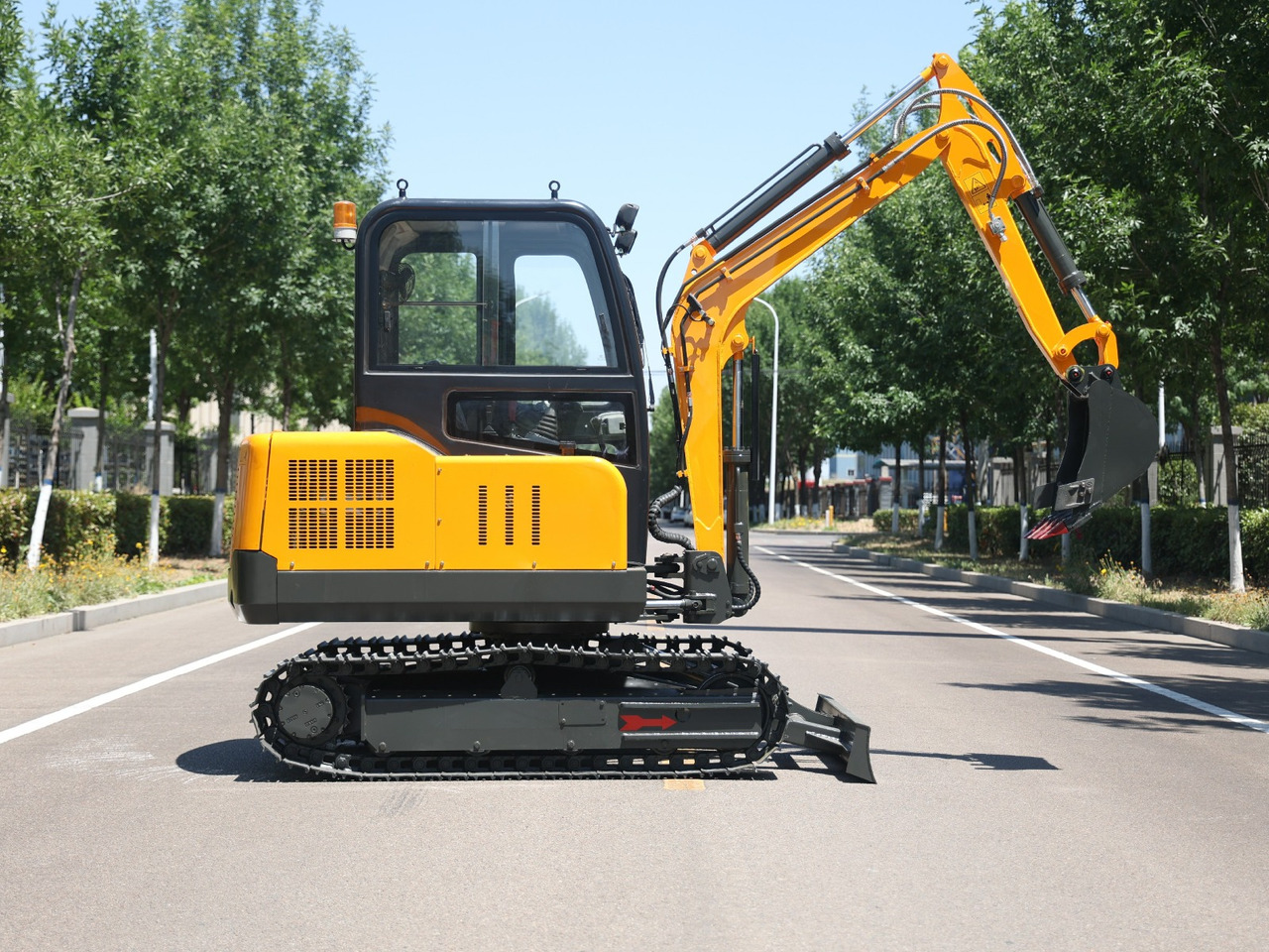 KUBOTA Diesel Mini excavator 4 ton - Müller Machinery MB 40 - KSH - Міні-екскаватор: фото 2 KUBOTA Diesel Mini excavator 4 ton - Müller Machinery MB 40 - KSH - Міні-екскаватор: фото 2