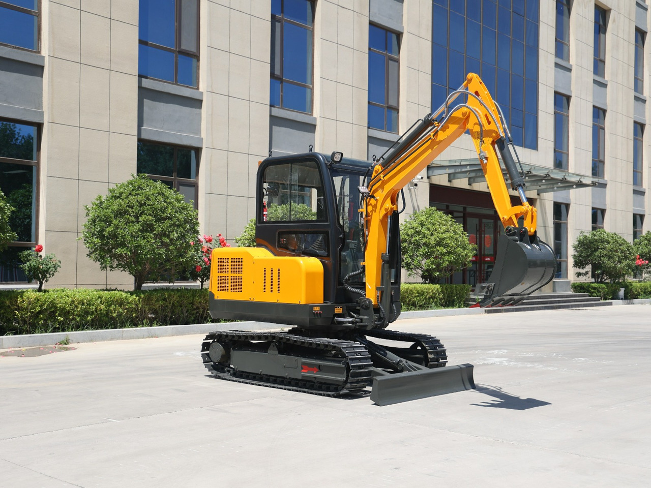 KUBOTA Diesel Mini excavator 4 ton - Müller Machinery MB 40 - VKSH - Міні-екскаватор: фото 3 KUBOTA Diesel Mini excavator 4 ton - Müller Machinery MB 40 - VKSH - Міні-екскаватор: фото 3