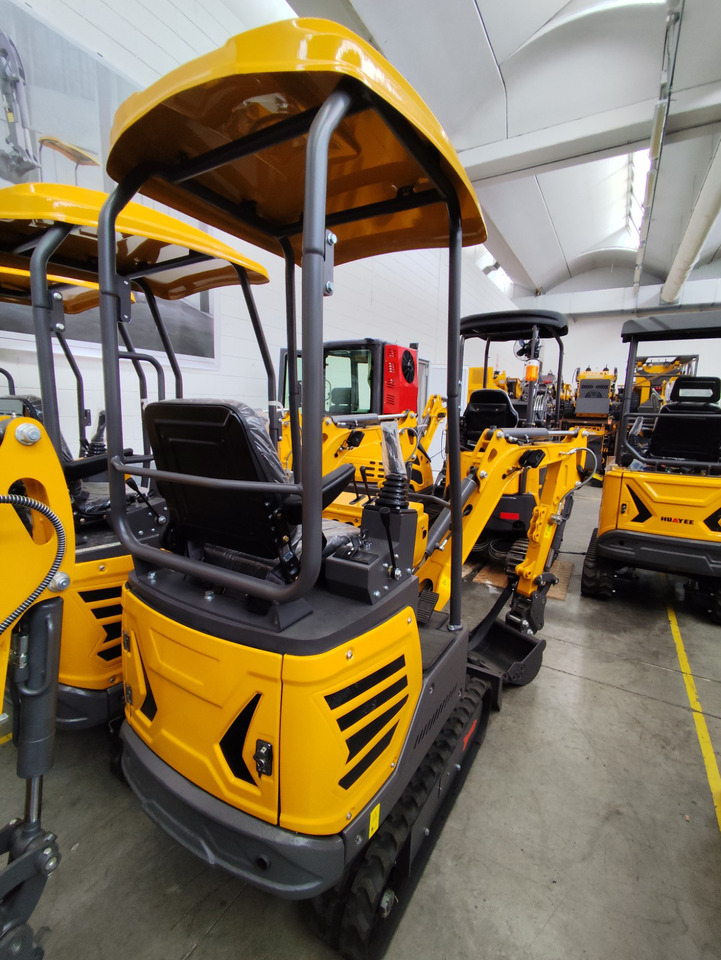 Müller Machinery Diesel Mini excavator 1.2 Tons - Müller Machinery MB 12 - SH - Міні-екскаватор: фото 3 Müller Machinery Diesel Mini excavator 1.2 Tons - Müller Machinery MB 12 - SH - Міні-екскаватор: фото 3