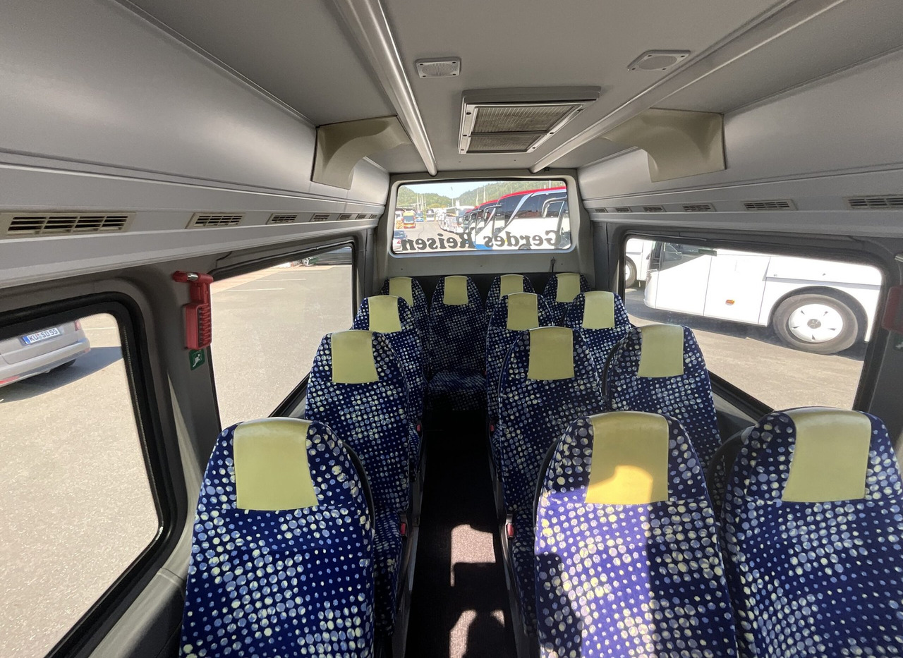 Мікроавтобус, Пасажирський фургон Mercedes-Benz 519 CDI Sprinter: фото 11