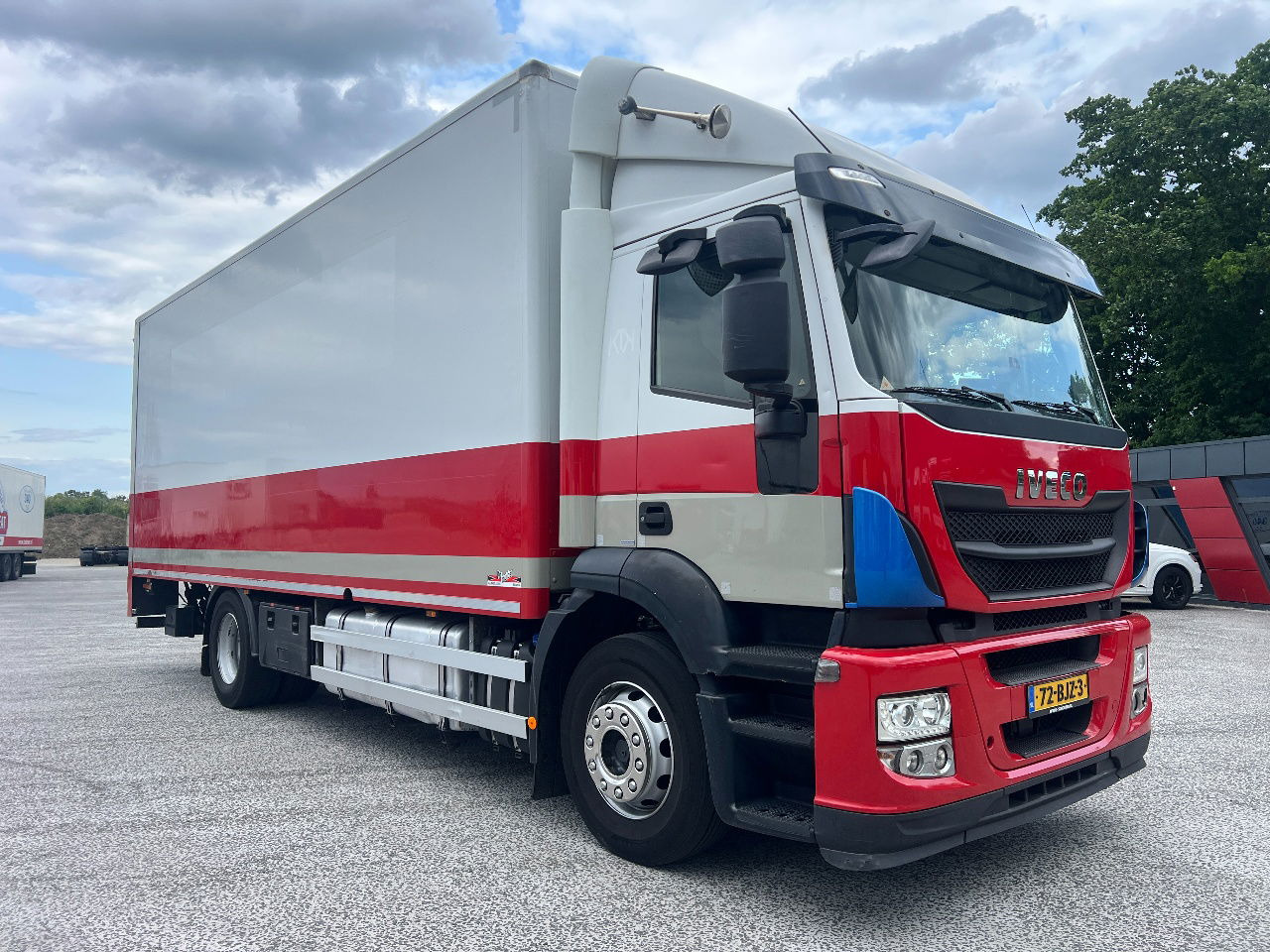 Iveco Stralis 310 AD, 19Ton, Euro 6 - Вантажівка з закритим кузовом: фото 2 Iveco Stralis 310 AD, 19Ton, Euro 6 - Вантажівка з закритим кузовом: фото 2