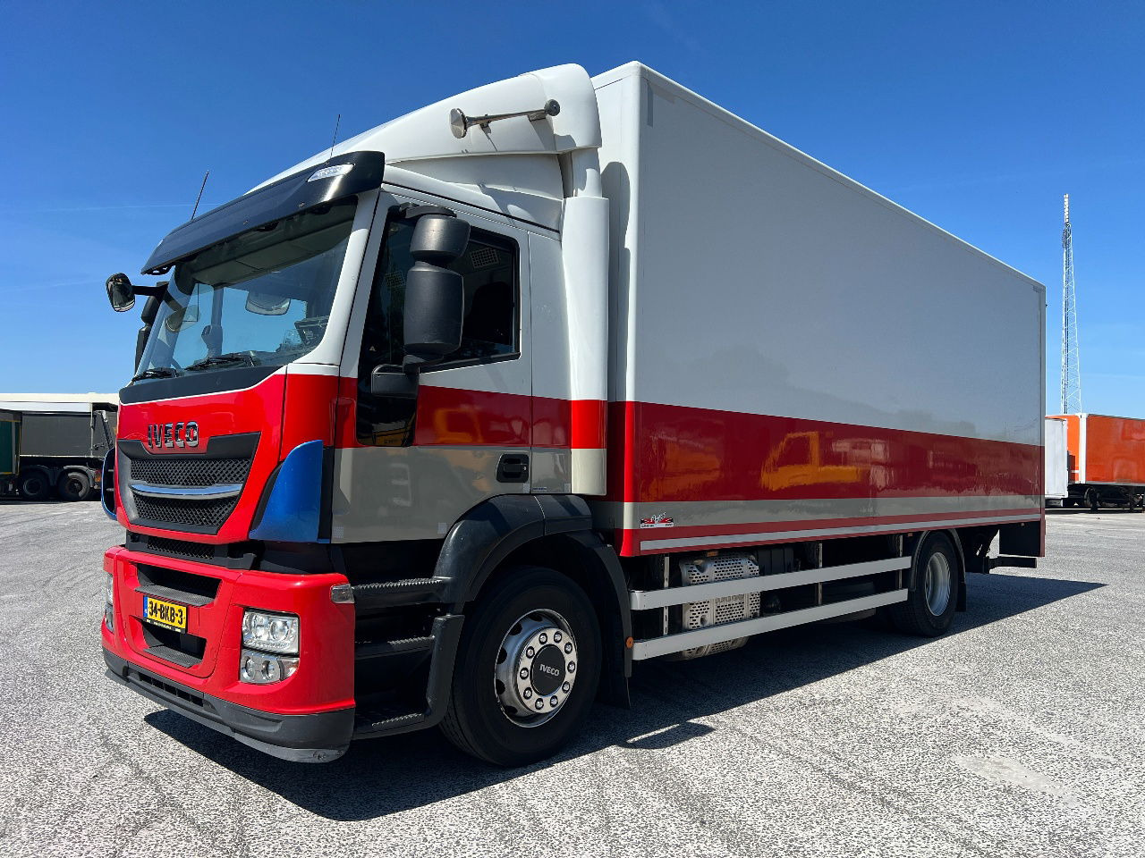 Iveco Stralis 310 AD, 19Ton, Euro 6 - Вантажівка з закритим кузовом: фото 1 Iveco Stralis 310 AD, 19Ton, Euro 6 - Вантажівка з закритим кузовом: фото 1