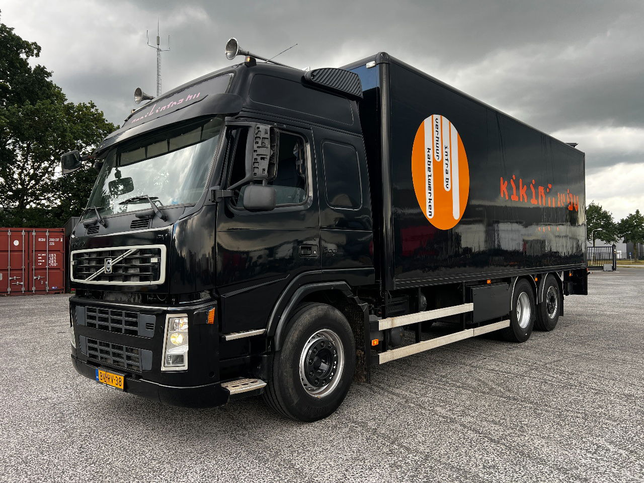 Volvo FM 9.300 Globe 6x2, Euro 5 - Вантажівка з закритим кузовом: фото 1 Volvo FM 9.300 Globe 6x2, Euro 5 - Вантажівка з закритим кузовом: фото 1