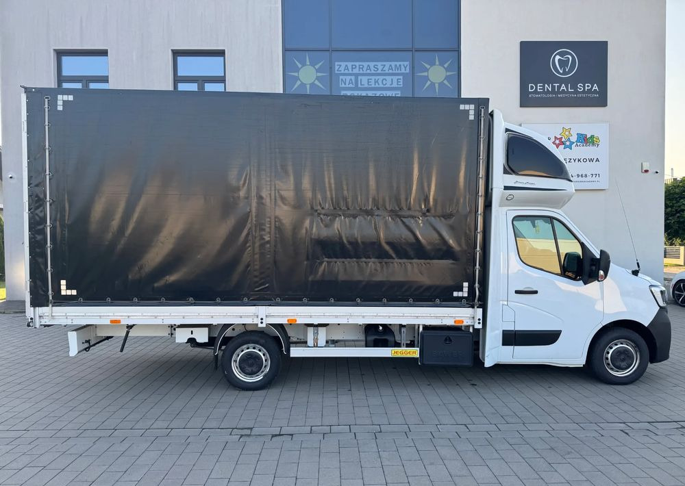 Тентований фургон Renault Master: фото 8