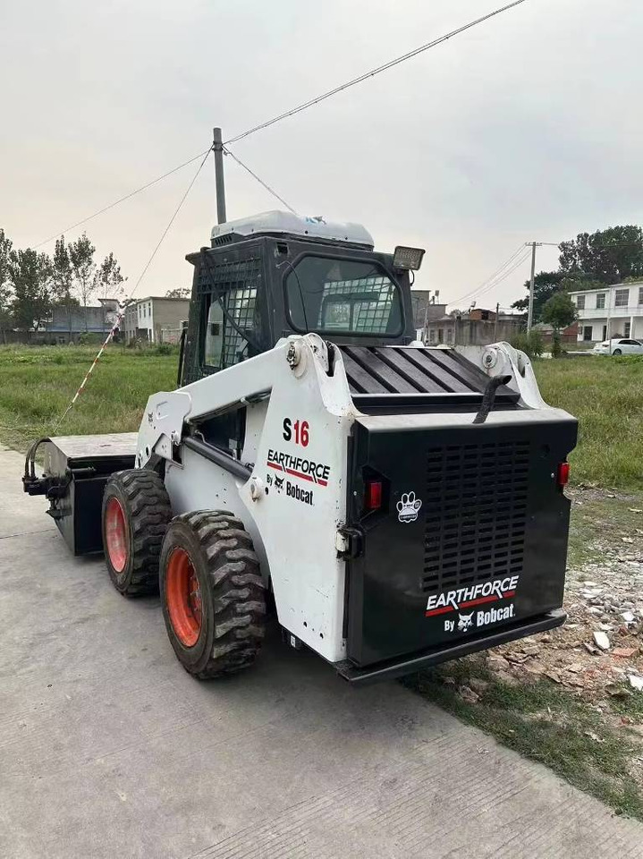 Bobcat S 16 - Міні-навантажувач: фото 2 Bobcat S 16 - Міні-навантажувач: фото 2