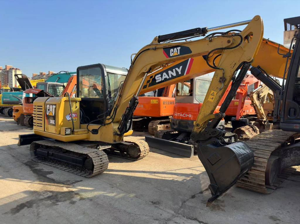 CAT 306E - Міні-екскаватор: фото 2 CAT 306E - Міні-екскаватор: фото 2