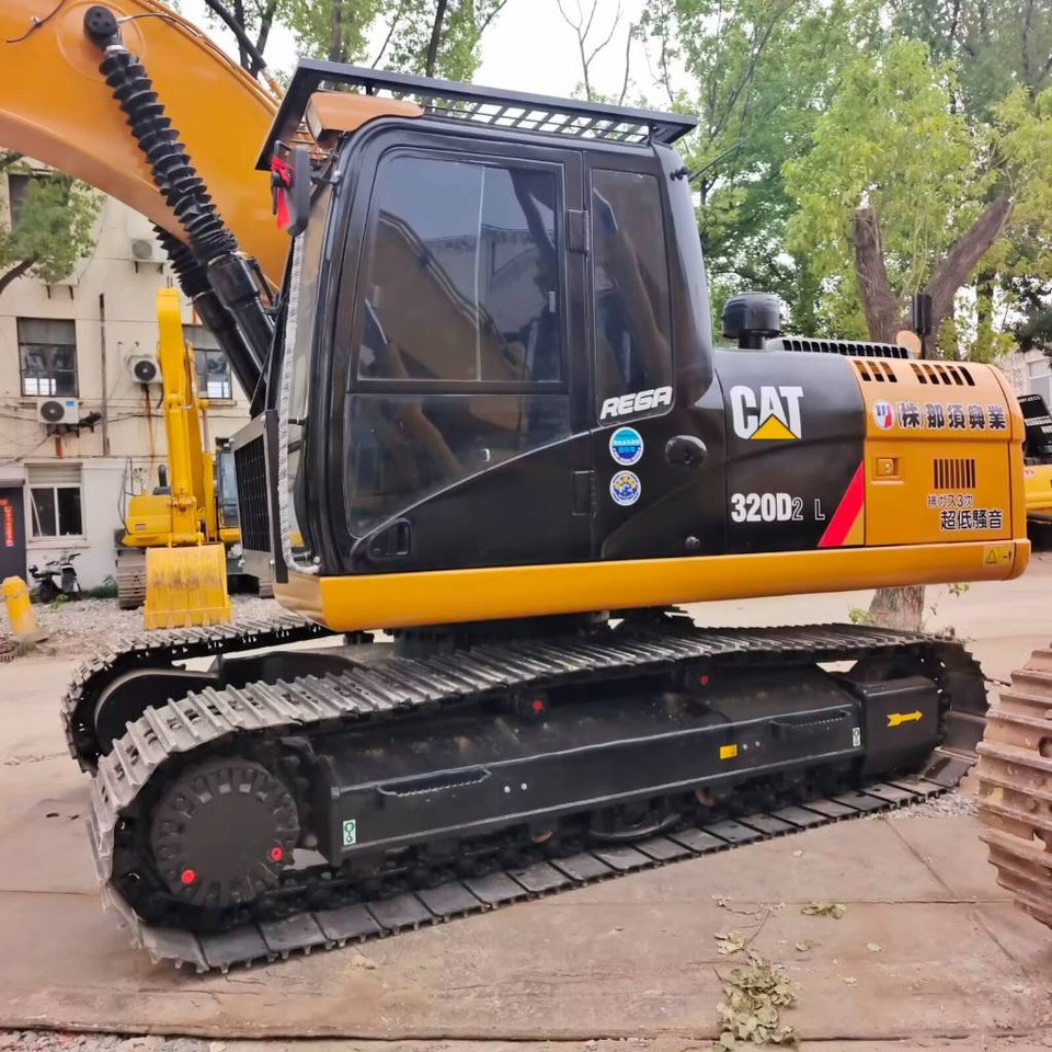 CAT 320D - Гусеничний екскаватор: фото 1 CAT 320D - Гусеничний екскаватор: фото 1