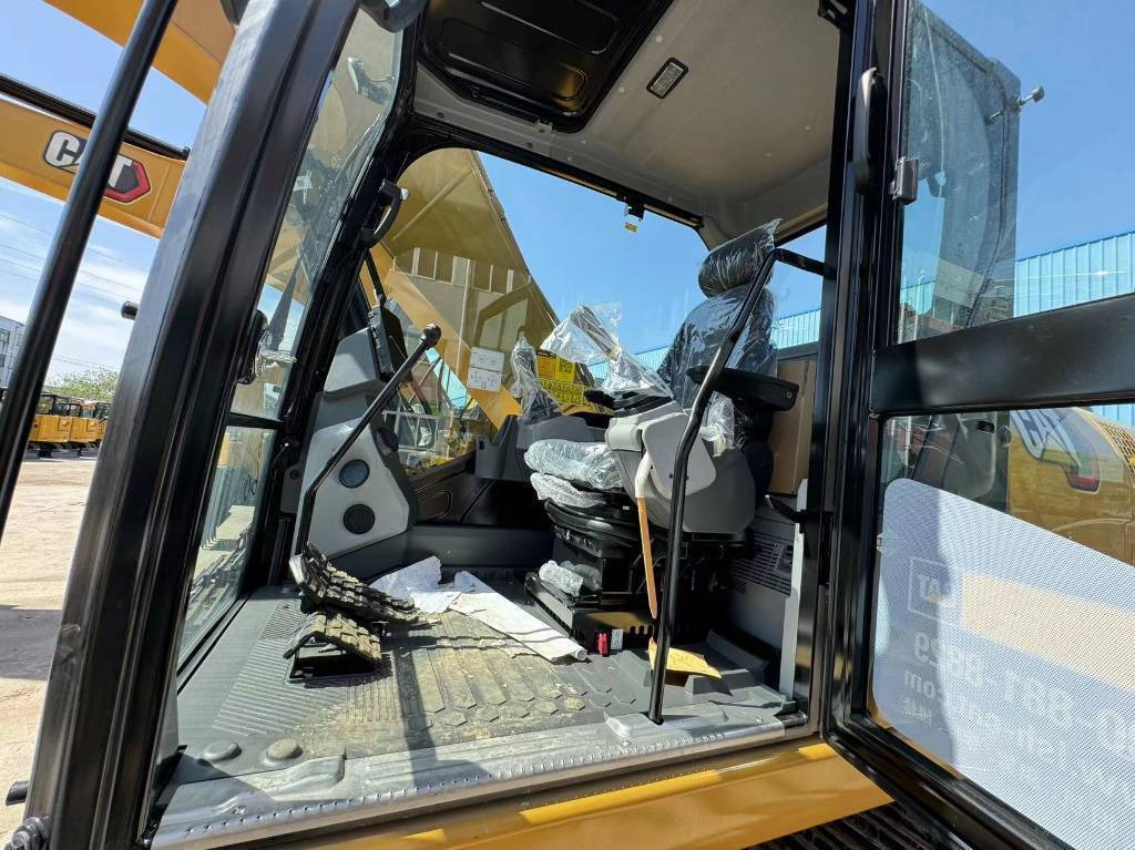 CAT 320GX - Гусеничний екскаватор: фото 3 CAT 320GX - Гусеничний екскаватор: фото 3