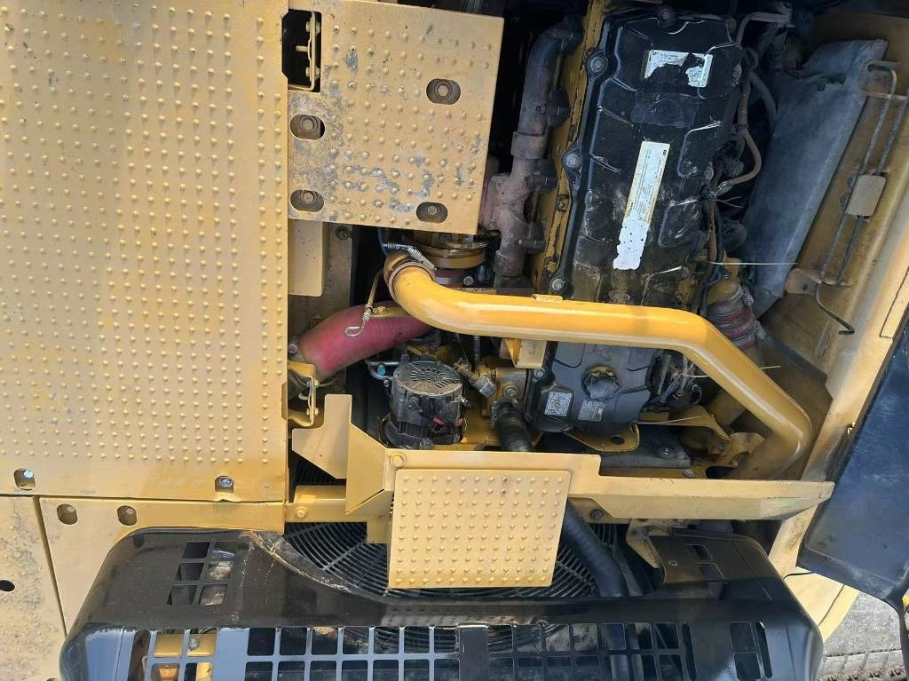 CAT 330 D - Гусеничний екскаватор: фото 2 CAT 330 D - Гусеничний екскаватор: фото 2