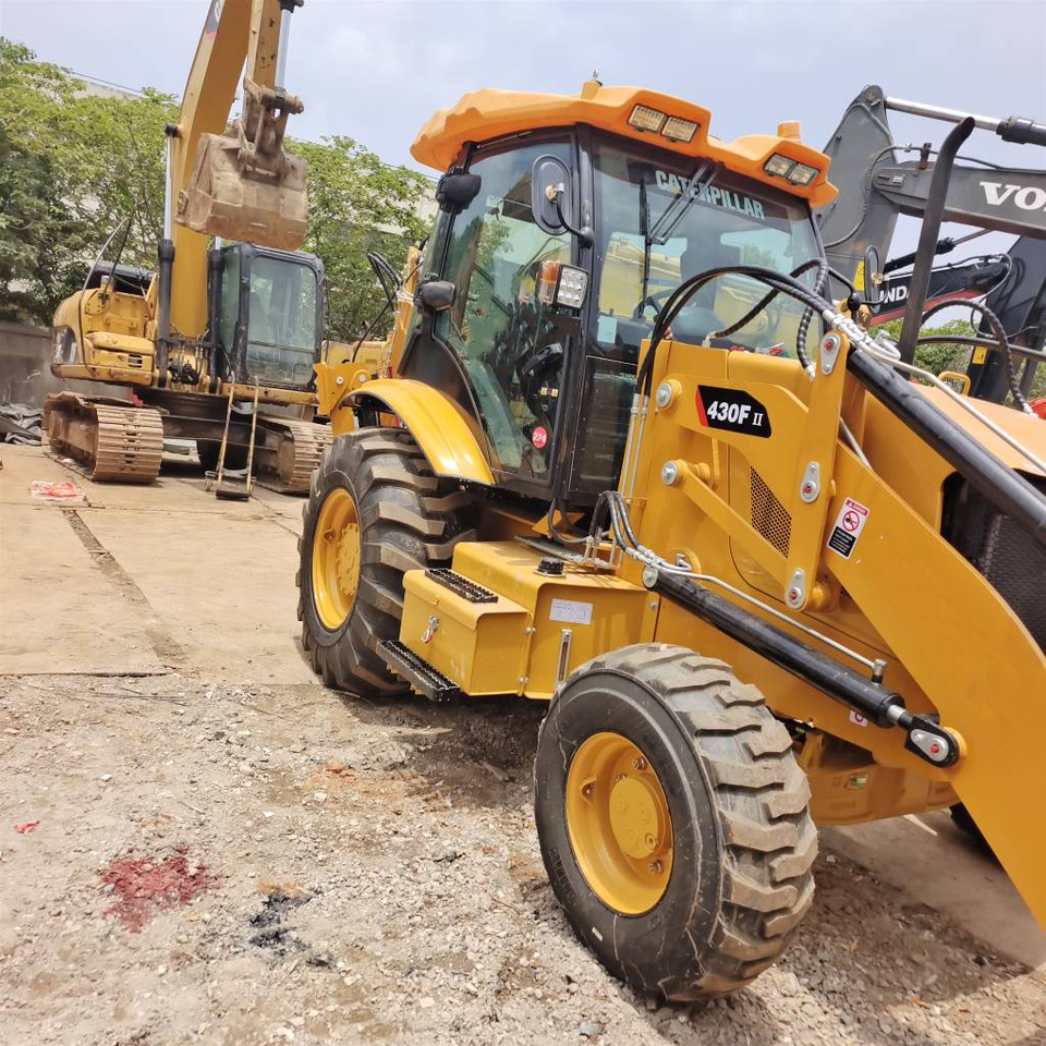CAT 430 F 100% New - Екскаватор-навантажувач: фото 1 CAT 430 F 100% New - Екскаватор-навантажувач: фото 1