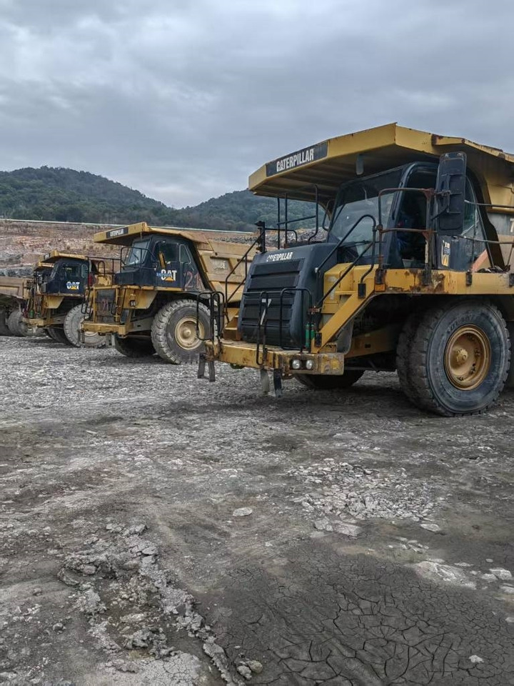 CAT 773 F - Кар'єрний самоскид: фото 3 CAT 773 F - Кар'єрний самоскид: фото 3