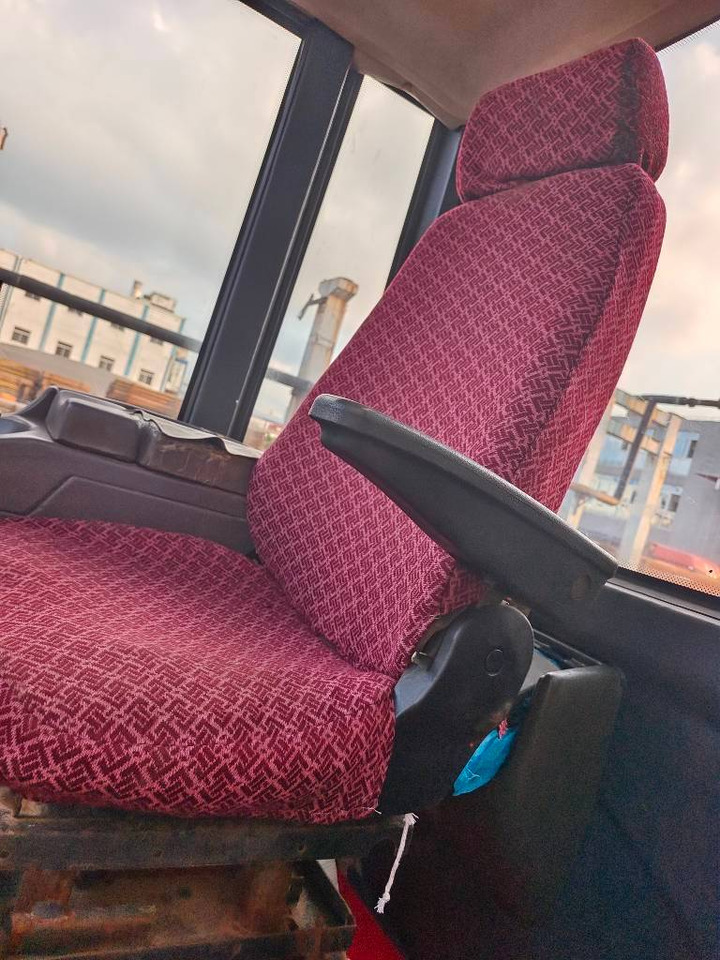 CAT 950 G - Колісний навантажувач: фото 5 CAT 950 G - Колісний навантажувач: фото 5