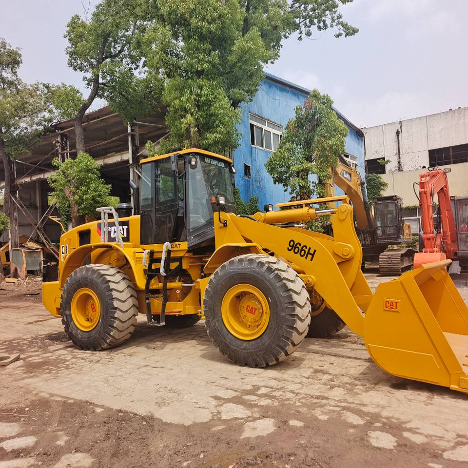 CAT 966 H - Колісний навантажувач: фото 3 CAT 966 H - Колісний навантажувач: фото 3