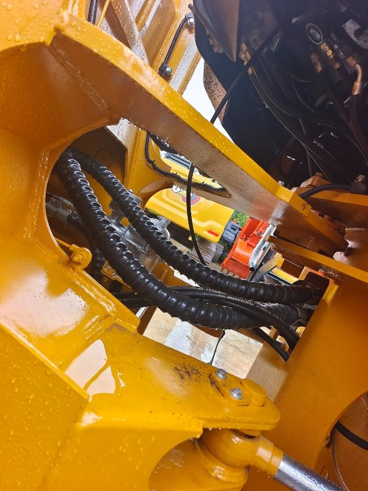 CAT 966 H - Колісний навантажувач: фото 3 CAT 966 H - Колісний навантажувач: фото 3